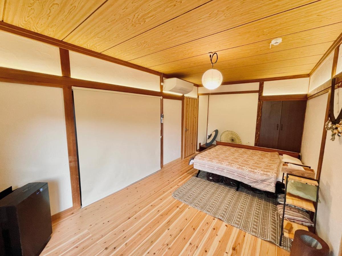 Hotel 古民家グランピングmatoba Miyoshi  Exterior foto